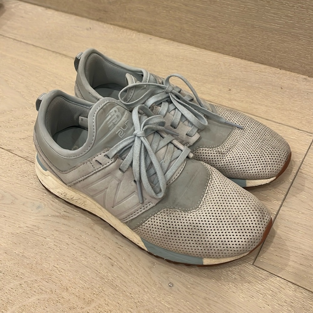 New Balance 247